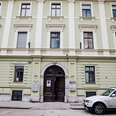 Apartment Center - Kersnikova Ljubljana Exterior photo